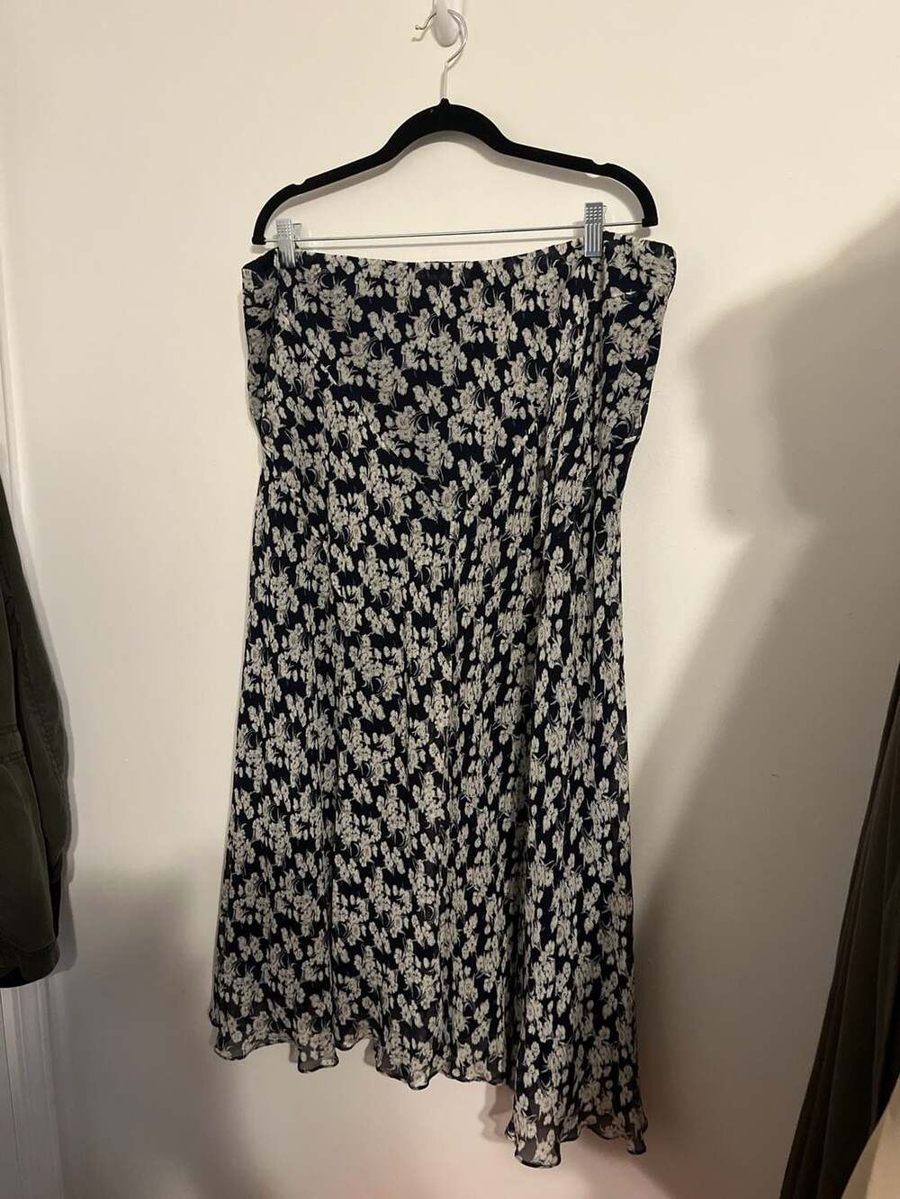 Lauren Ralph Lauren 100% Silk Navy & White Floral Midi Skirt Plus Size 2X